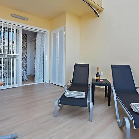 Apartamento Renovado, 3 Piscinas, Terrazas, Playa A 400m, Wifi - Es-347-24 Costa Adeje (Tenerife)
